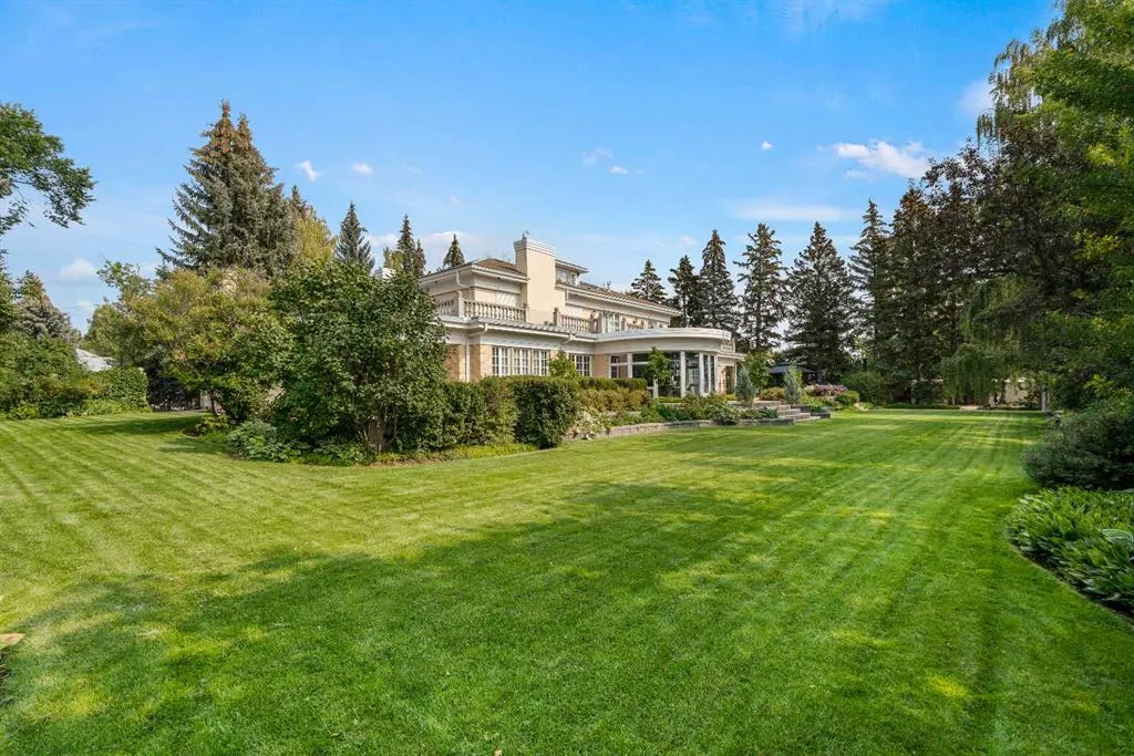 126 Eagle Ridge Drive SW