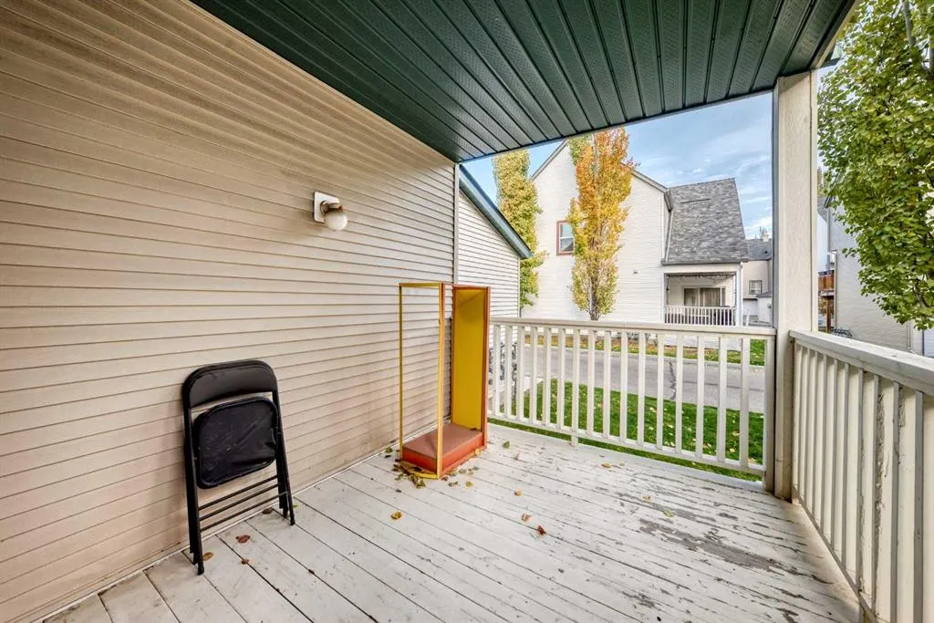 187 Bridlewood View SW