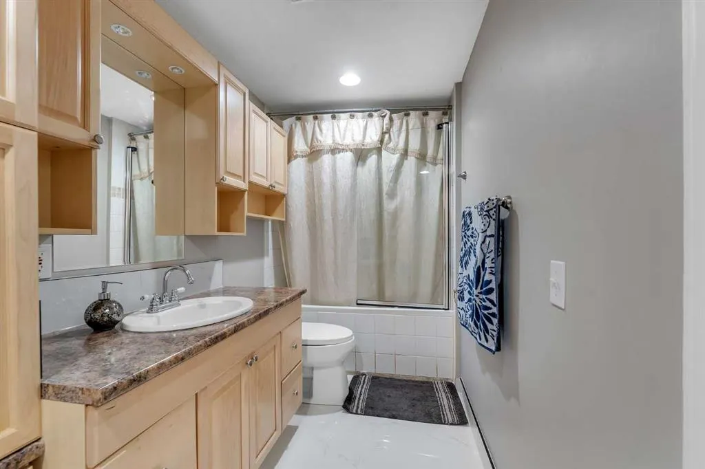 217 West Creek Drive