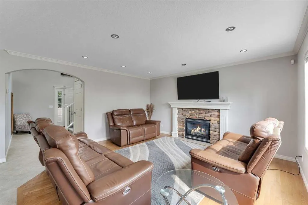 217 West Creek Drive