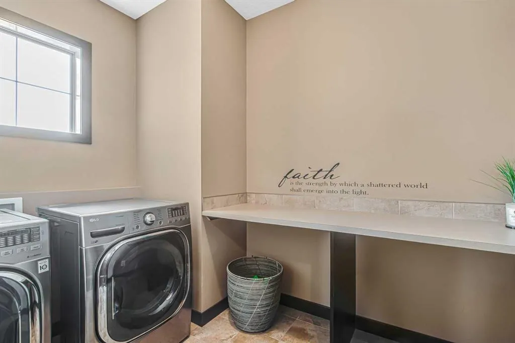 475 Everbrook Way SW