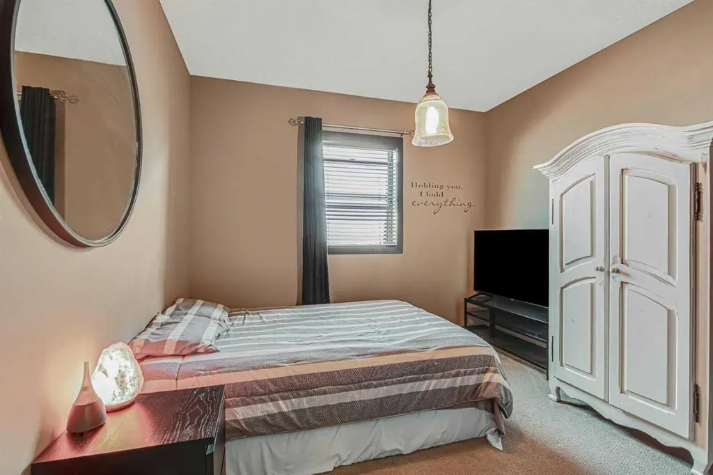 475 Everbrook Way SW