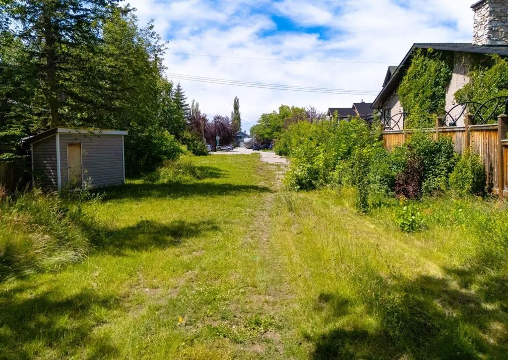 720 West Chestermere Drive