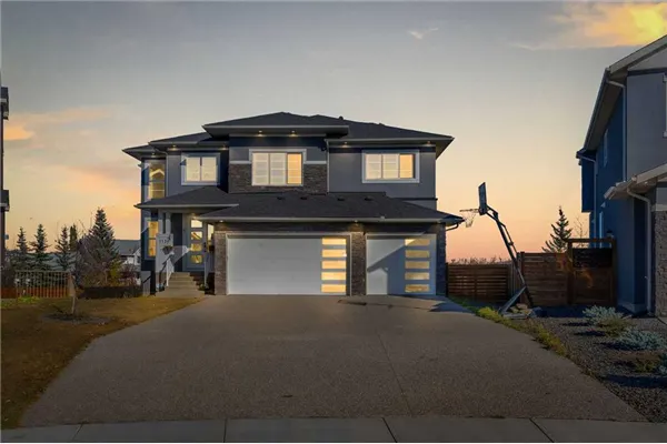 111 Kinniburgh Crescent