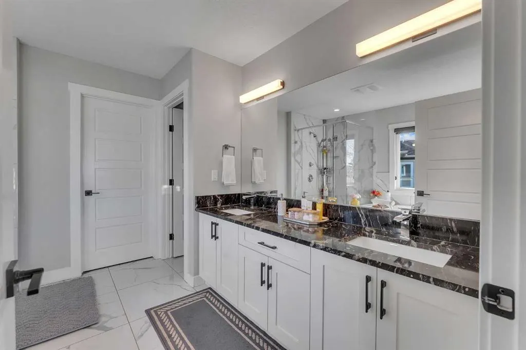 111 Kinniburgh Crescent