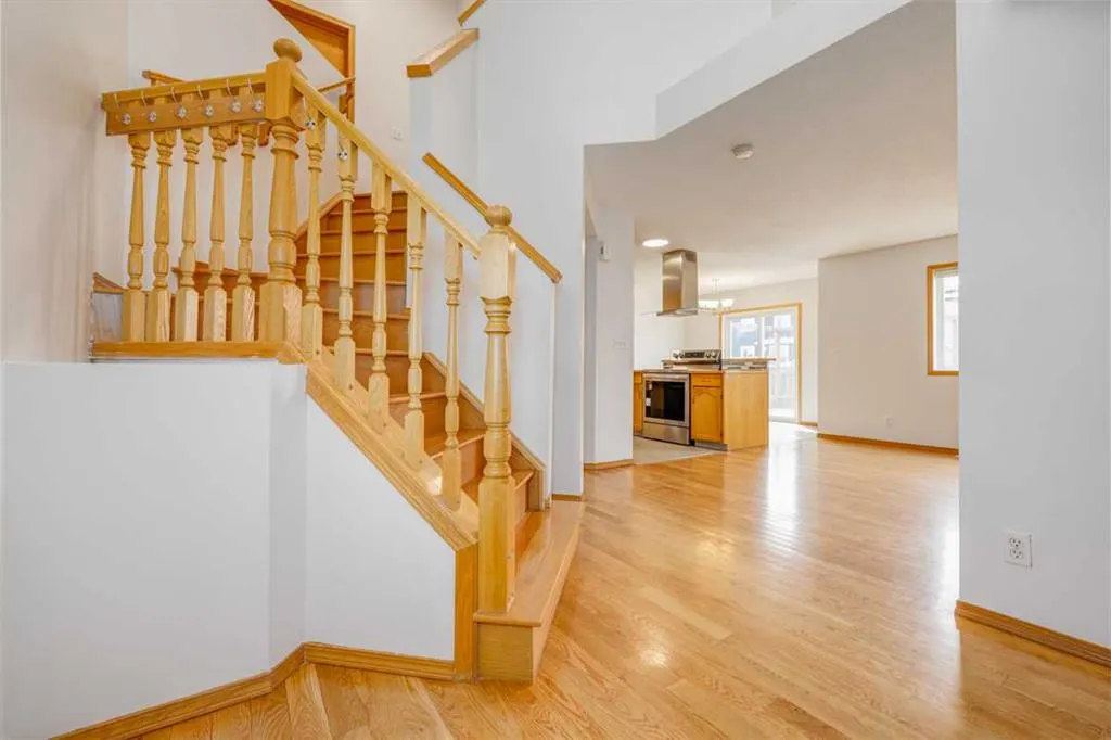 6013 Saddlehorn Drive NE