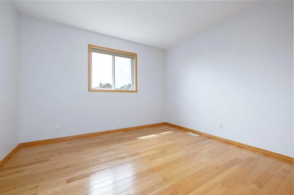 6013 Saddlehorn Drive NE