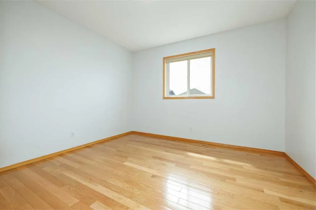 6013 Saddlehorn Drive NE