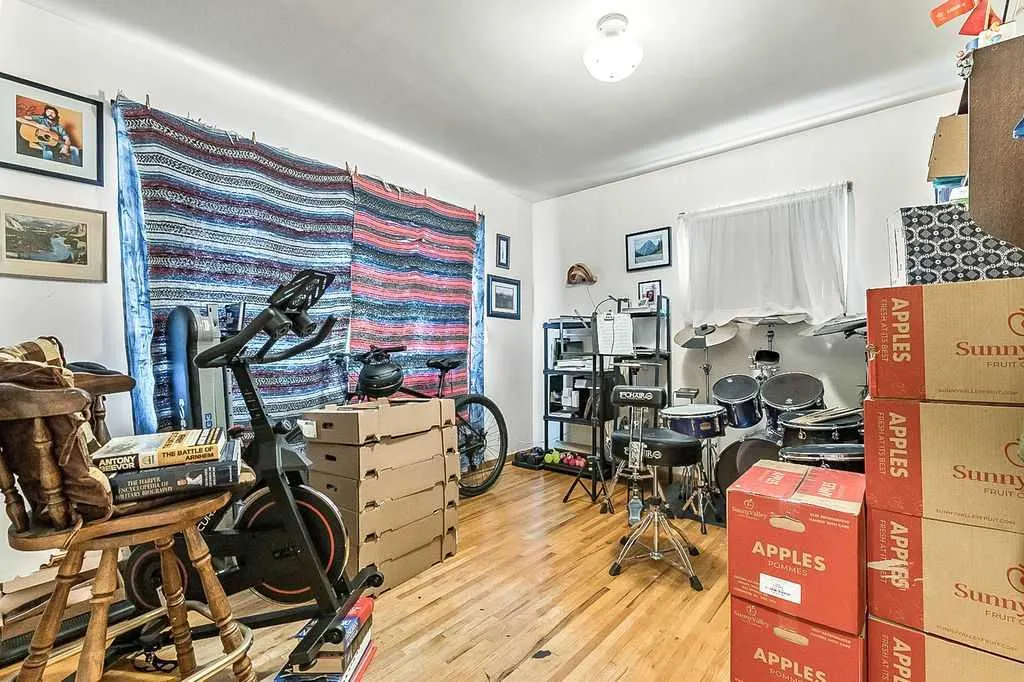 2731 Morley Trail NW