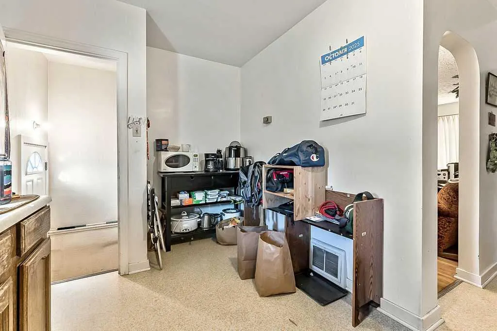 2731 Morley Trail NW