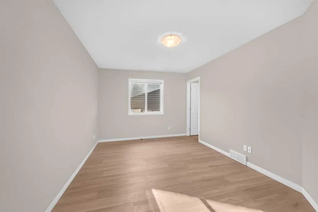 231 Saddlebrook Way NE