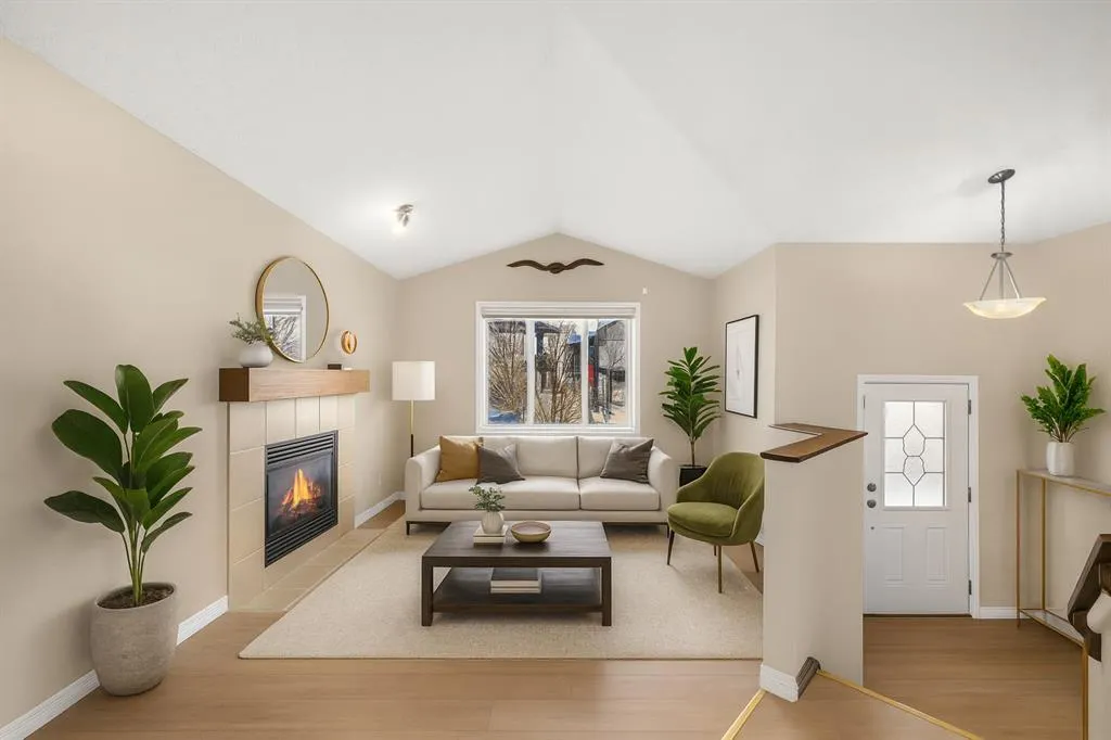 231 Saddlebrook Way NE