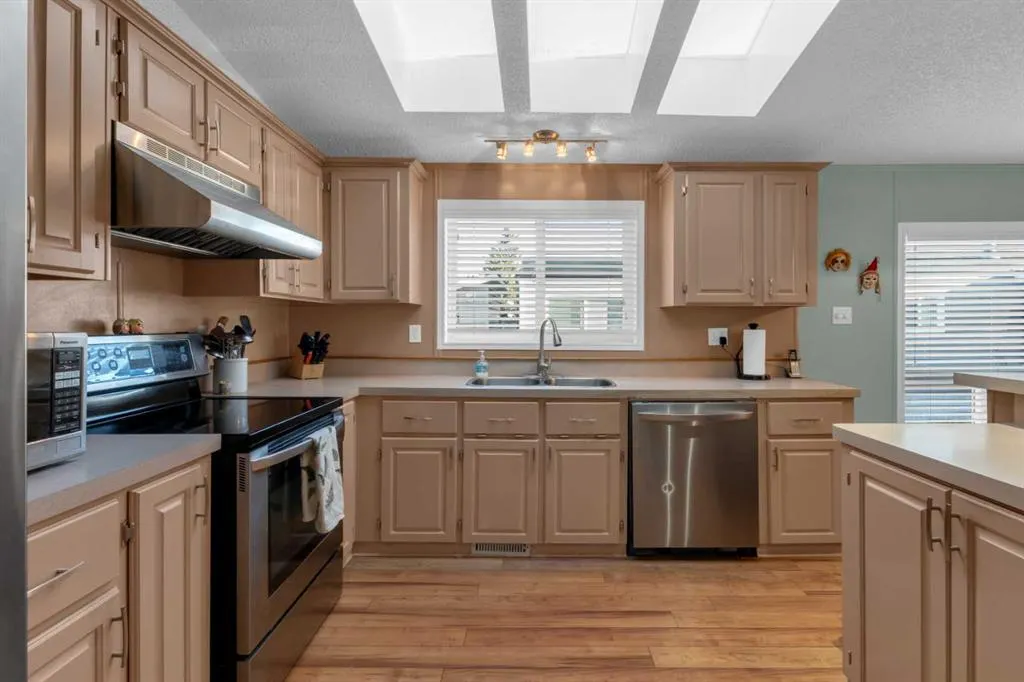 99 Arbour Lake Road NW, #235