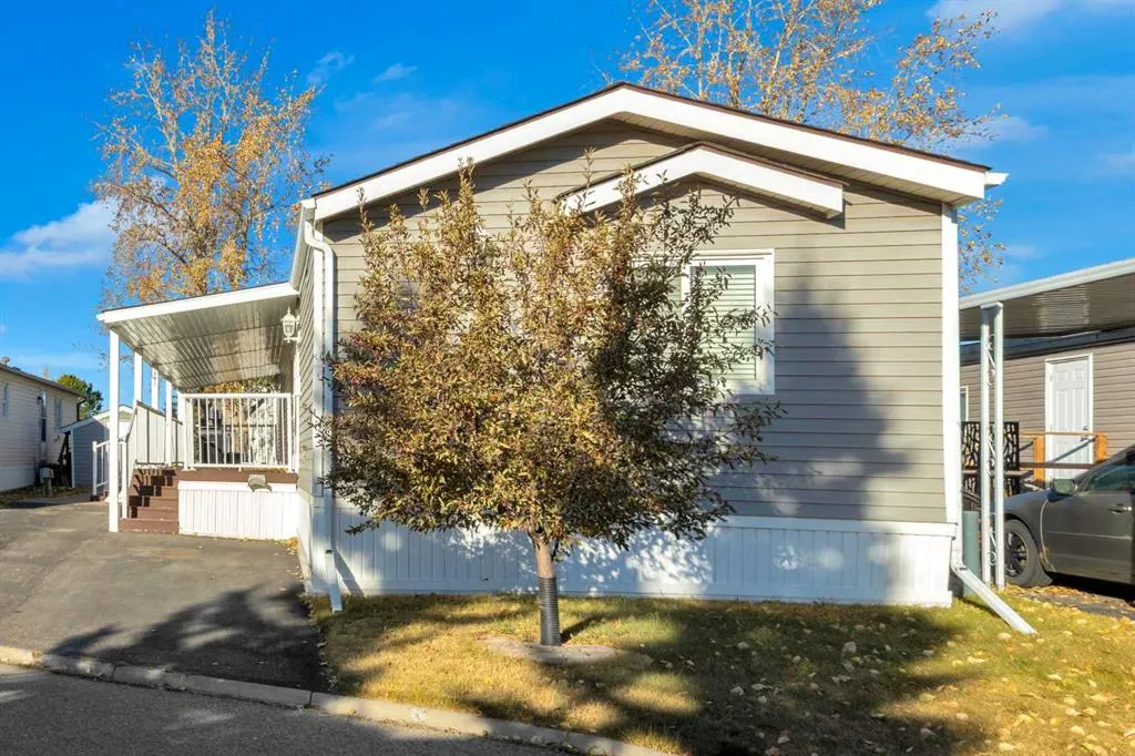 99 Arbour Lake Road NW, #235