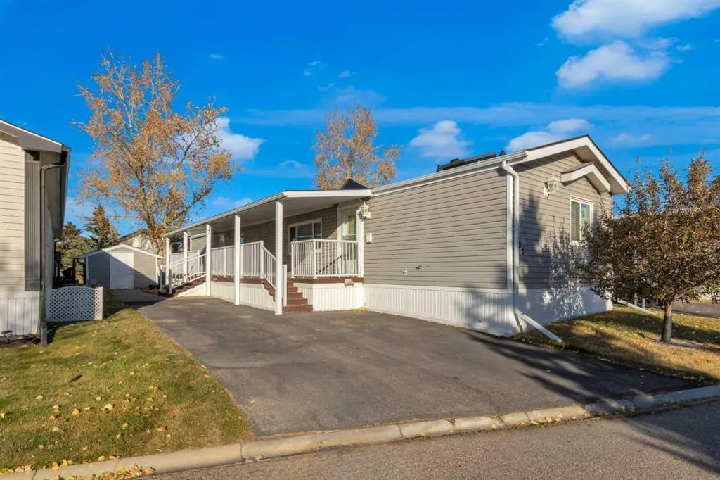 99 Arbour Lake Road NW, #235