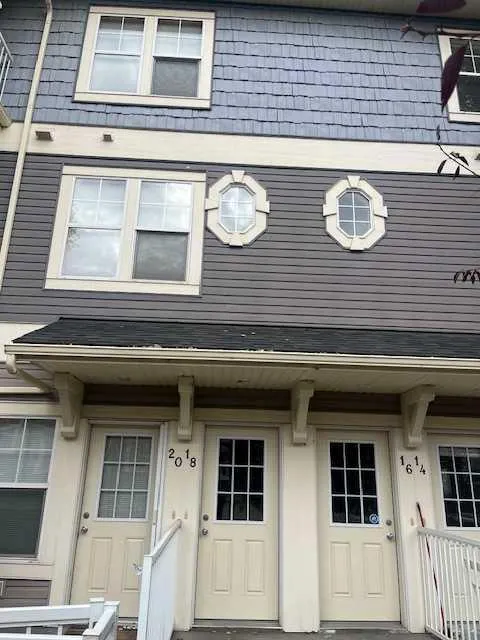 18 Auburn Bay Common SE