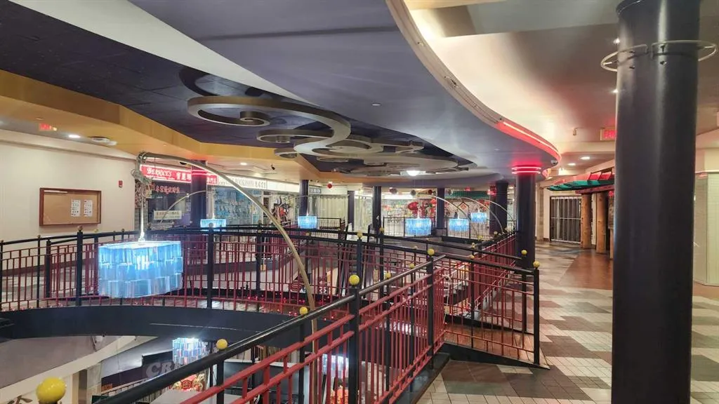 328 Centre Street SE, #218