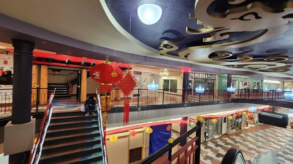 328 Centre Street SE, #218