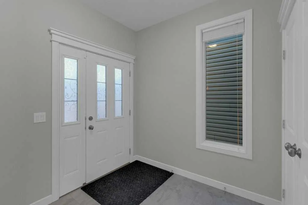 98 Evanscrest Terrace NW