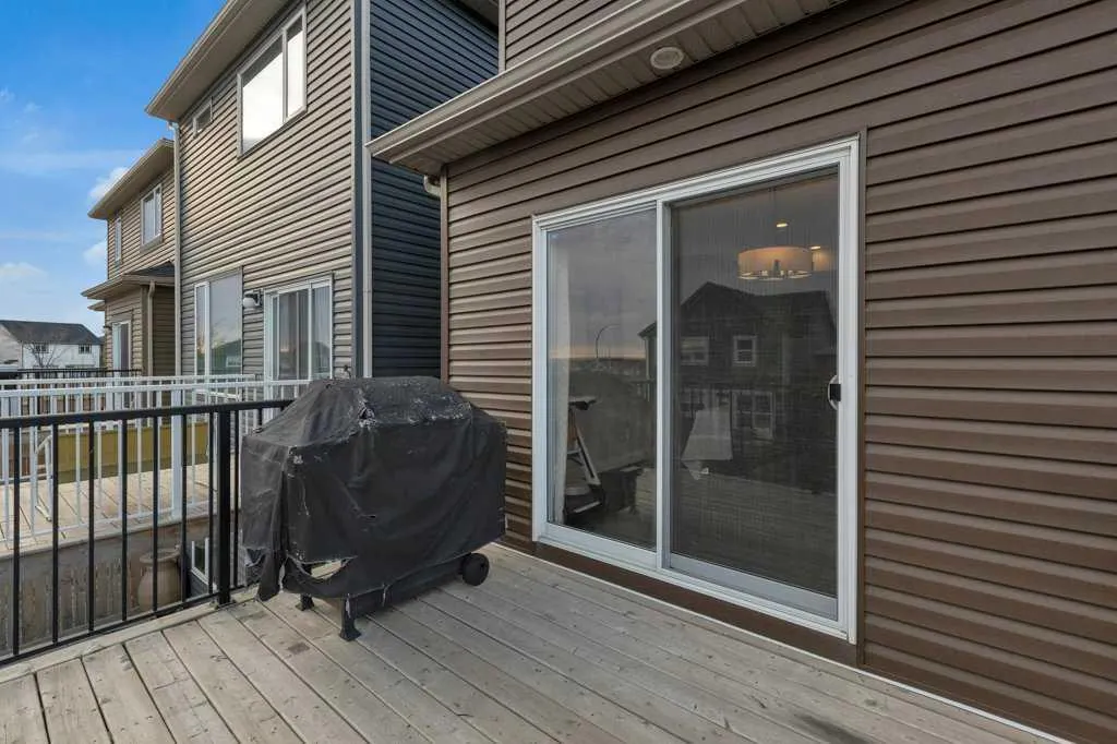 98 Evanscrest Terrace NW