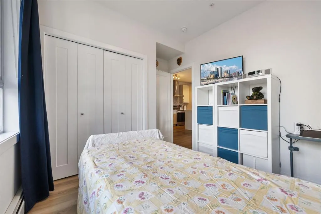 30 Walgrove SE, #117