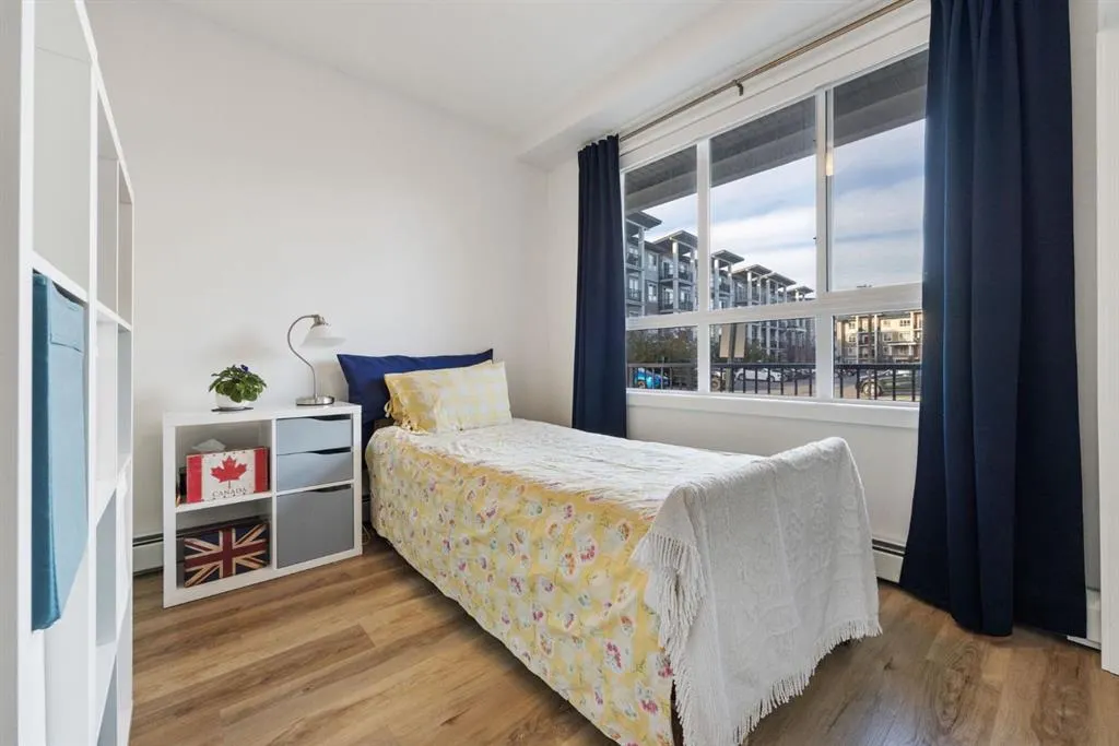 30 Walgrove SE, #117