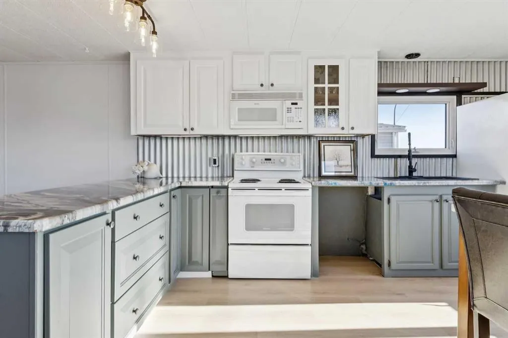 6220 17 Avenue SE, #364