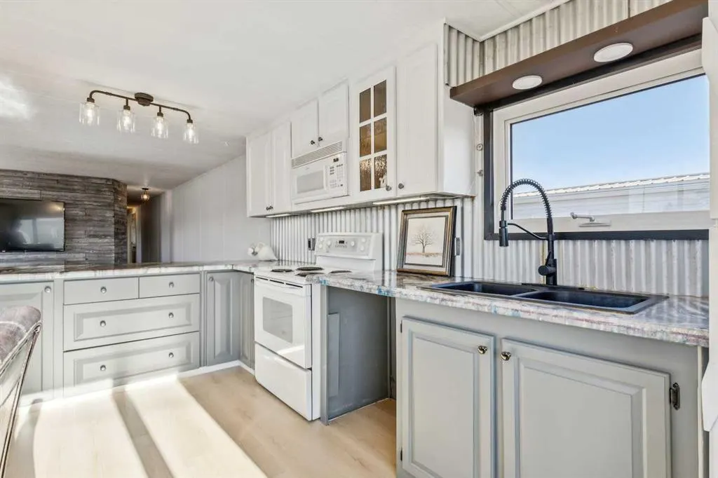 6220 17 Avenue SE, #364