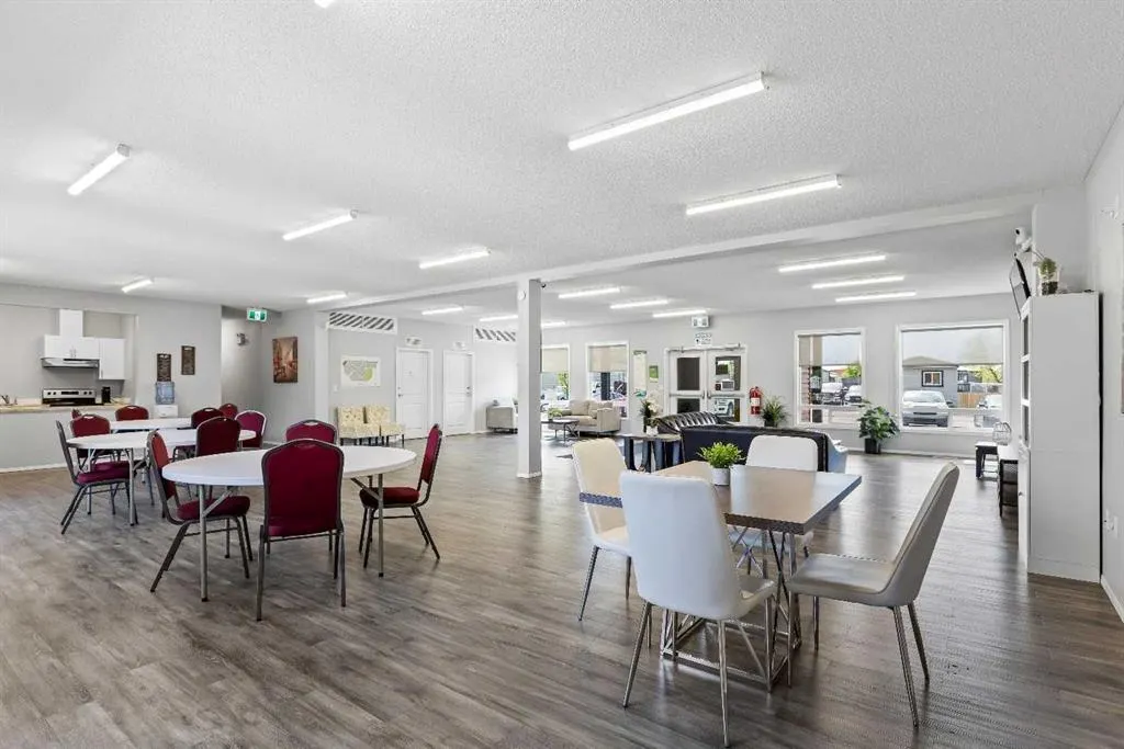 6220 17 Avenue SE, #364