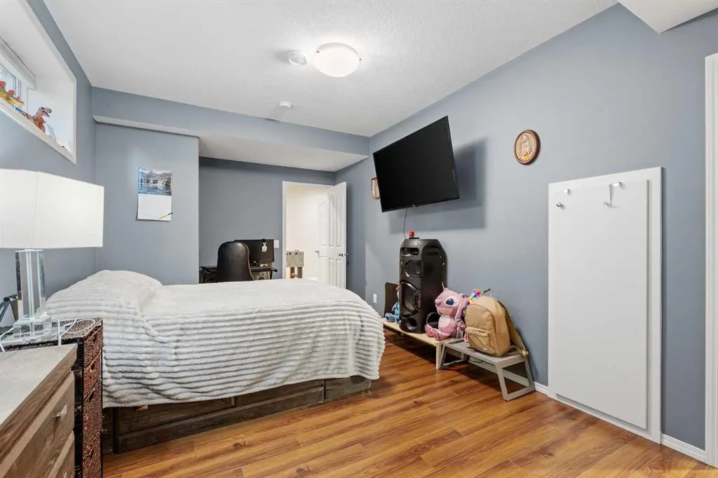 44 Auburn Sound Court SE