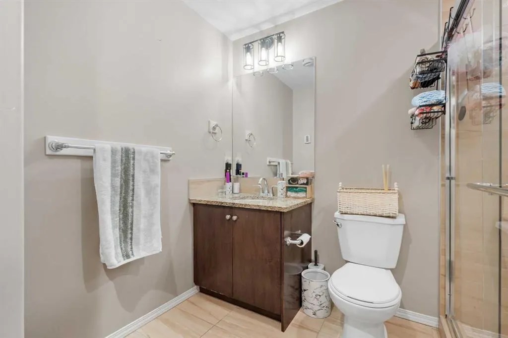 44 Auburn Sound Court SE