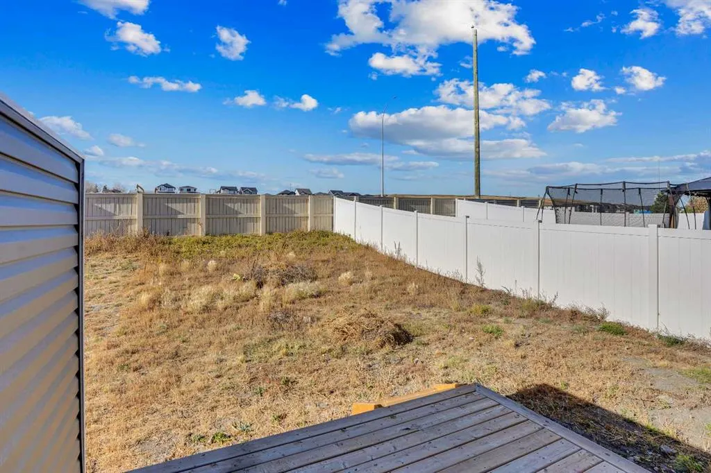 1517 Bayview Point SW