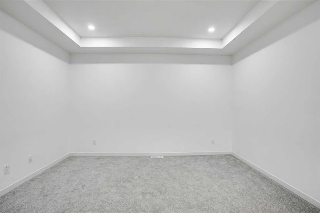 1517 Bayview Point SW