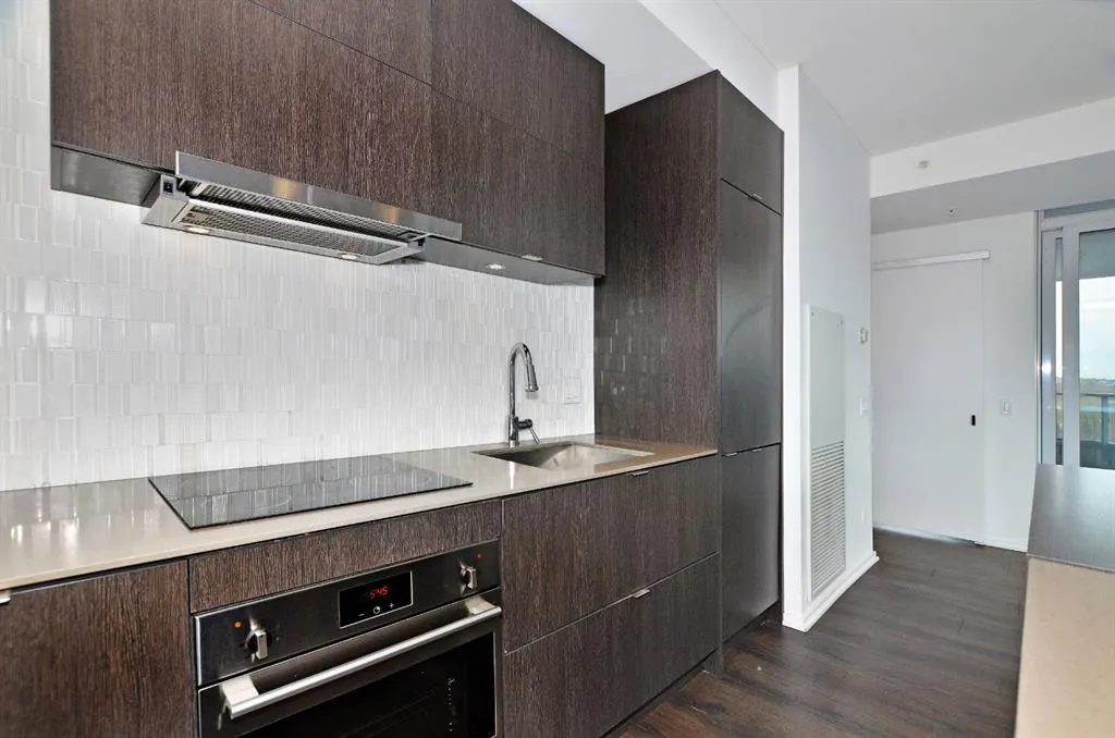 615 6 Avenue SE, #426