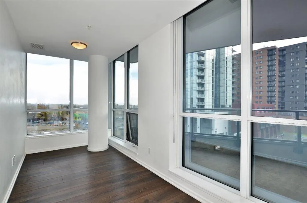 615 6 Avenue SE, #426