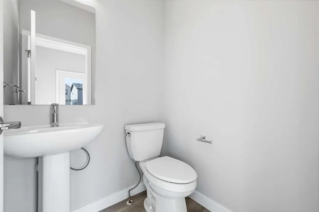 7019 Rangeview Avenue SE