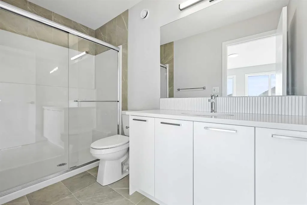 7019 Rangeview Avenue SE