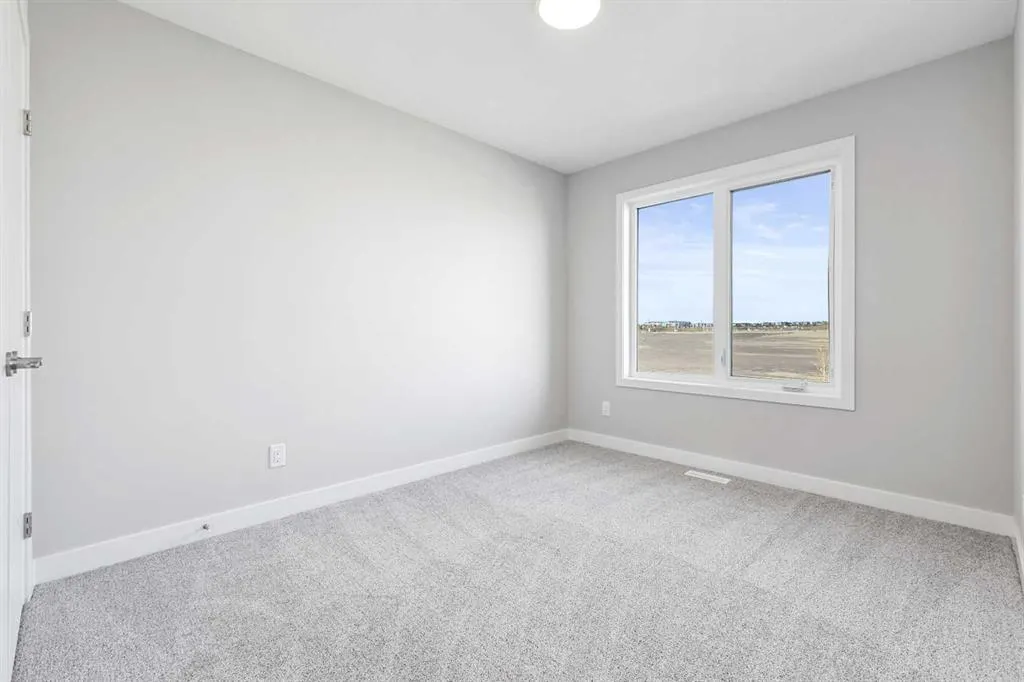 7019 Rangeview Avenue SE