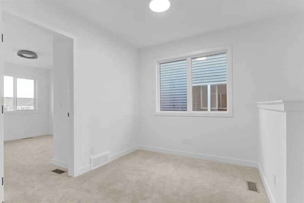 164 Cobblestone Gate SW