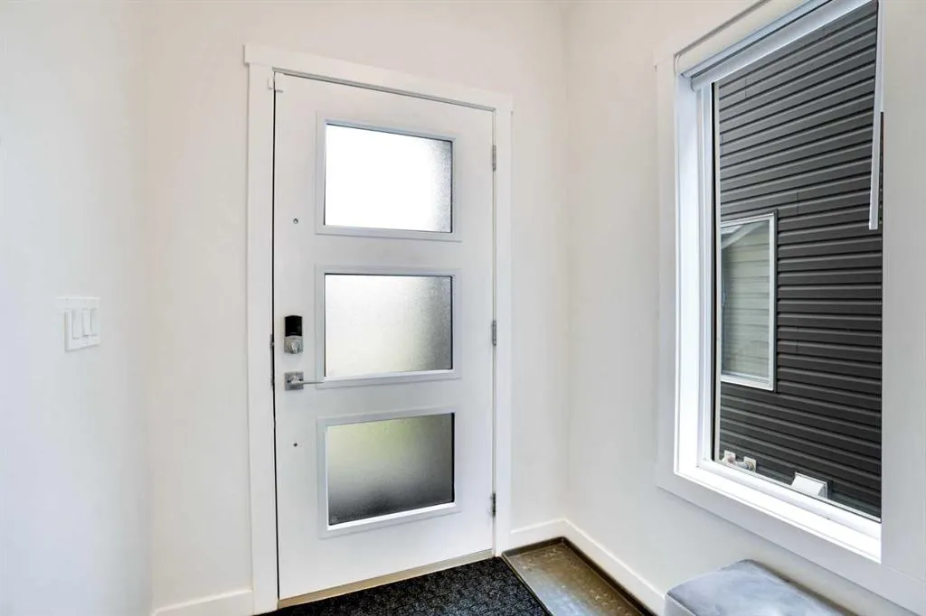 1457 Bayview Point SW