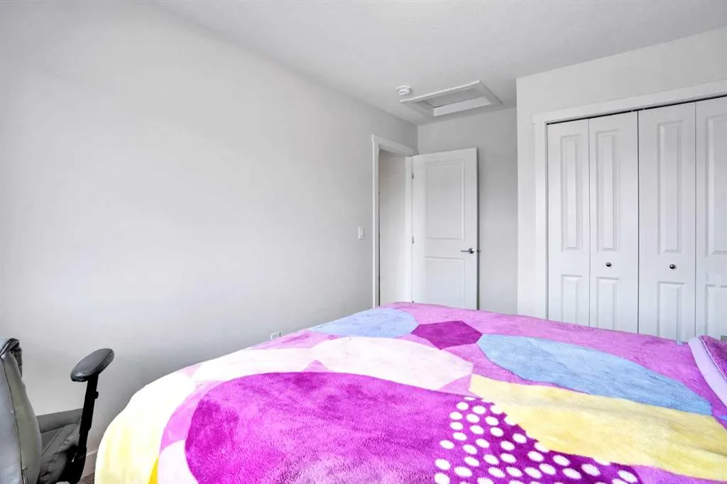 1457 Bayview Point SW