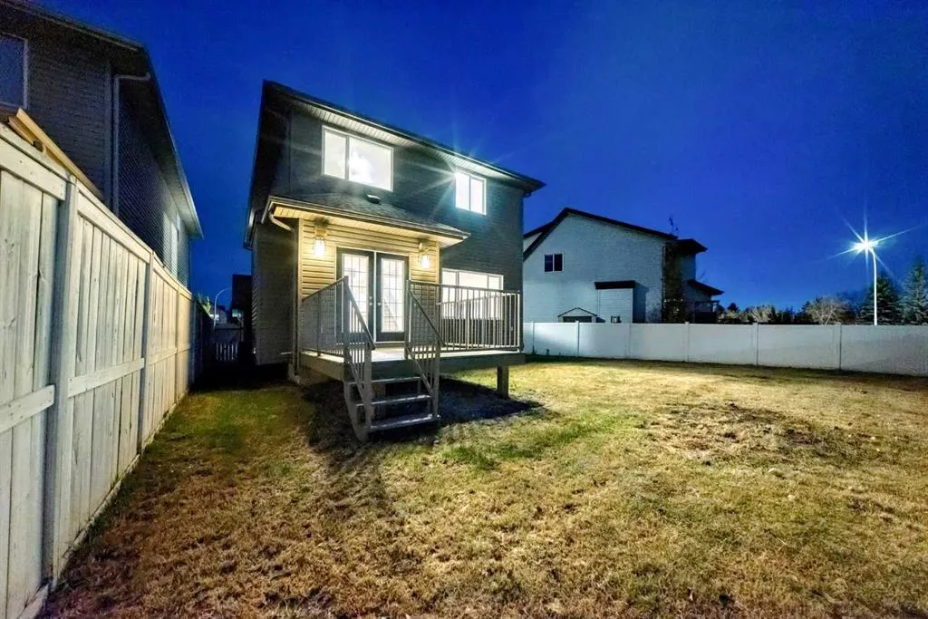 158 Valleyview Court SE