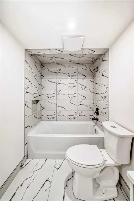 158 Valleyview Court SE