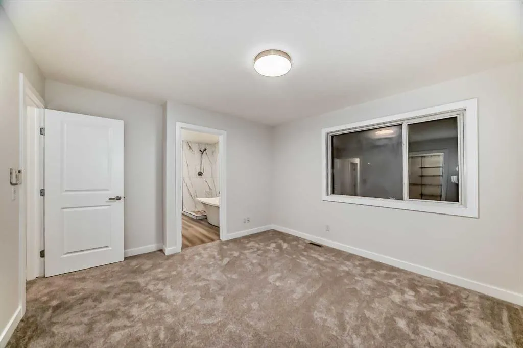 158 Valleyview Court SE