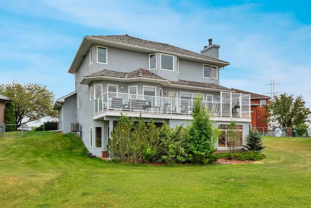 517 Lakeside Greens Place