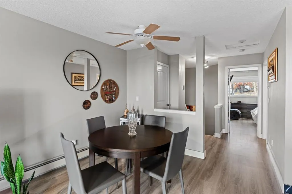 105 Village Heights SW, #10