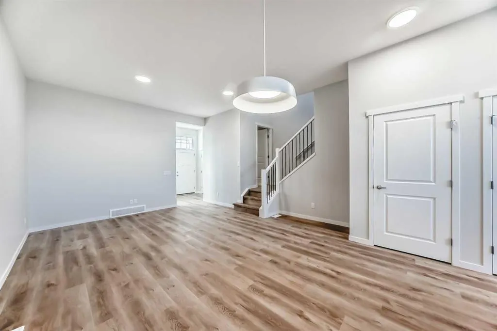 1058 Sawgrass Link NW