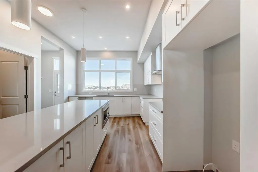 1058 Sawgrass Link NW