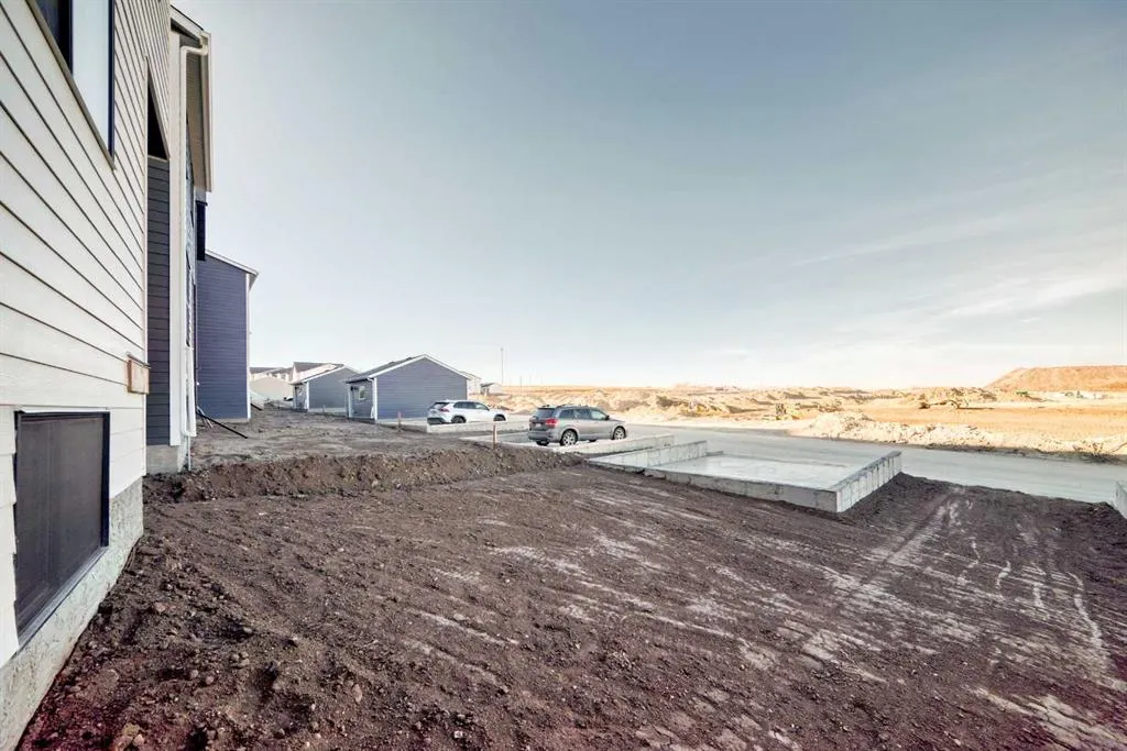 1054 Sawgrass Link NW