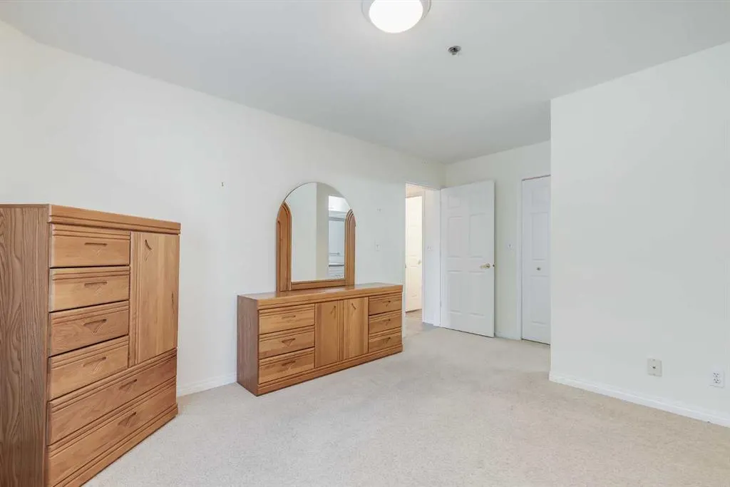 1415 17 Street SE, #210